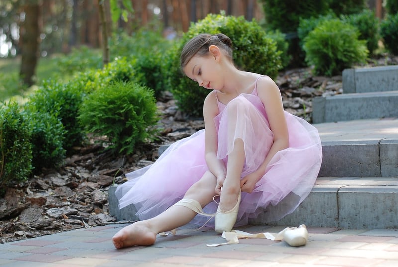 Dancers expressing emotions